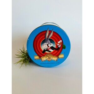 Vintage 1989 Bugs Bunny Happy Birthday Tin - Warner Brothers